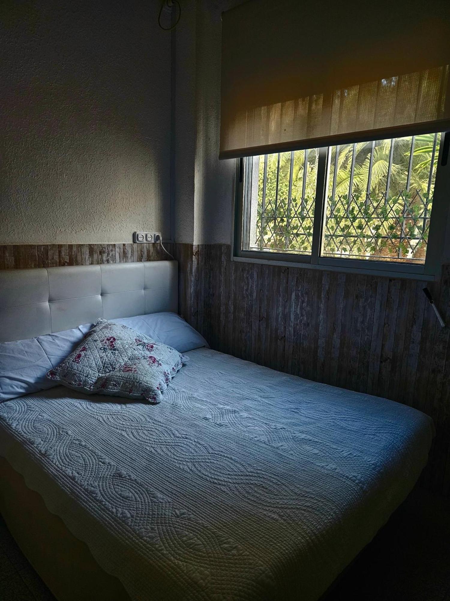 Habitacion En Casa De Familia "Valenciabonita" Екстер'єр фото